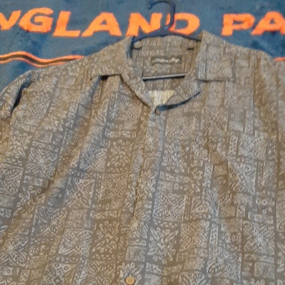 Sports shirt